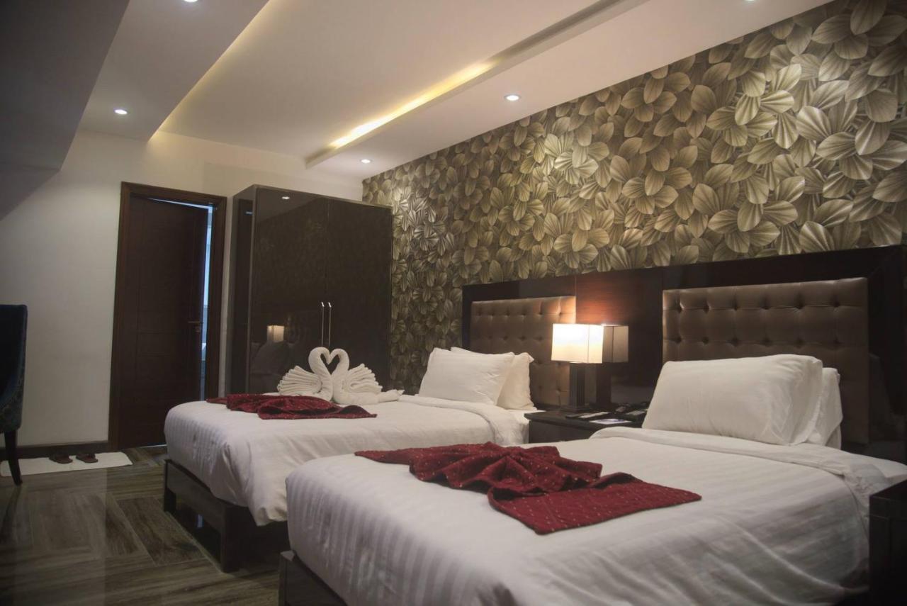 Savoey Hotel Lahore Extérieur photo